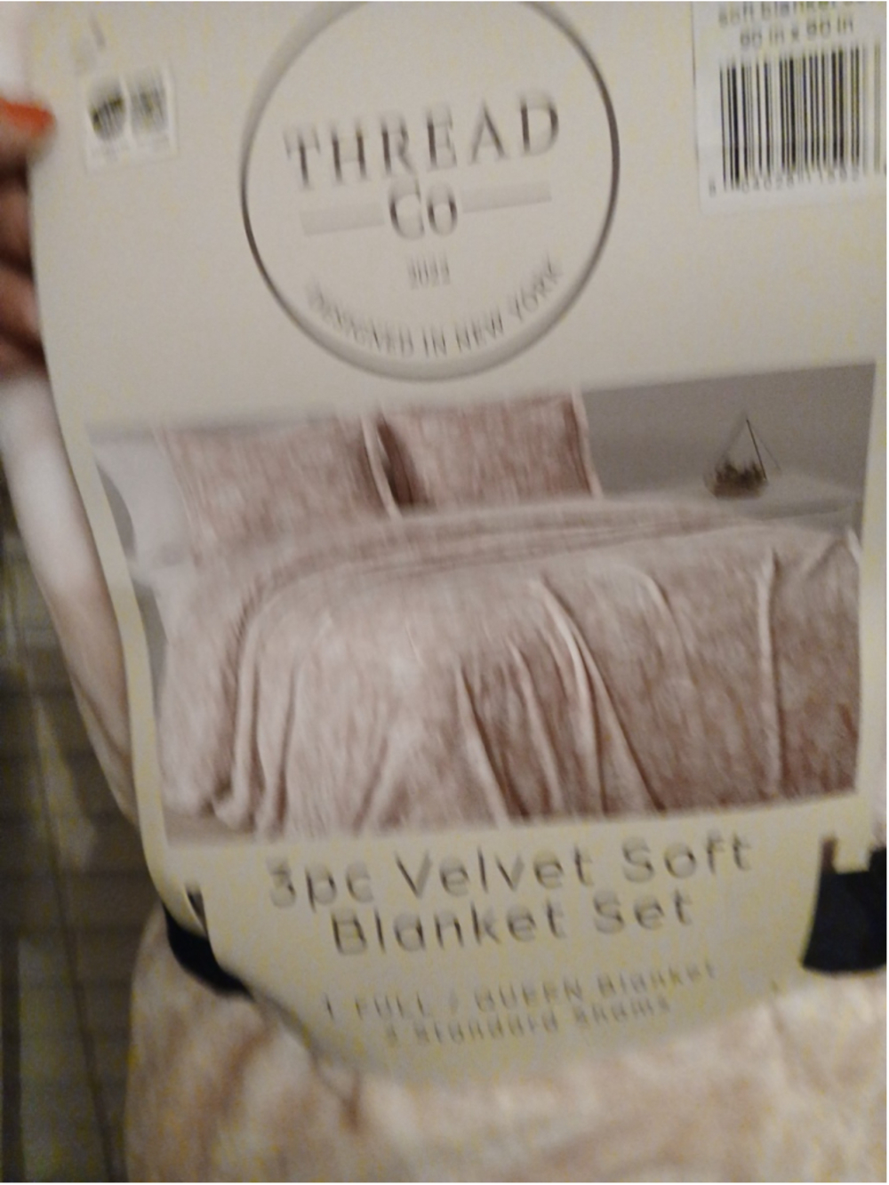 Thread CO Velvet Soft Blanket 3 Piece set MSRP $85
